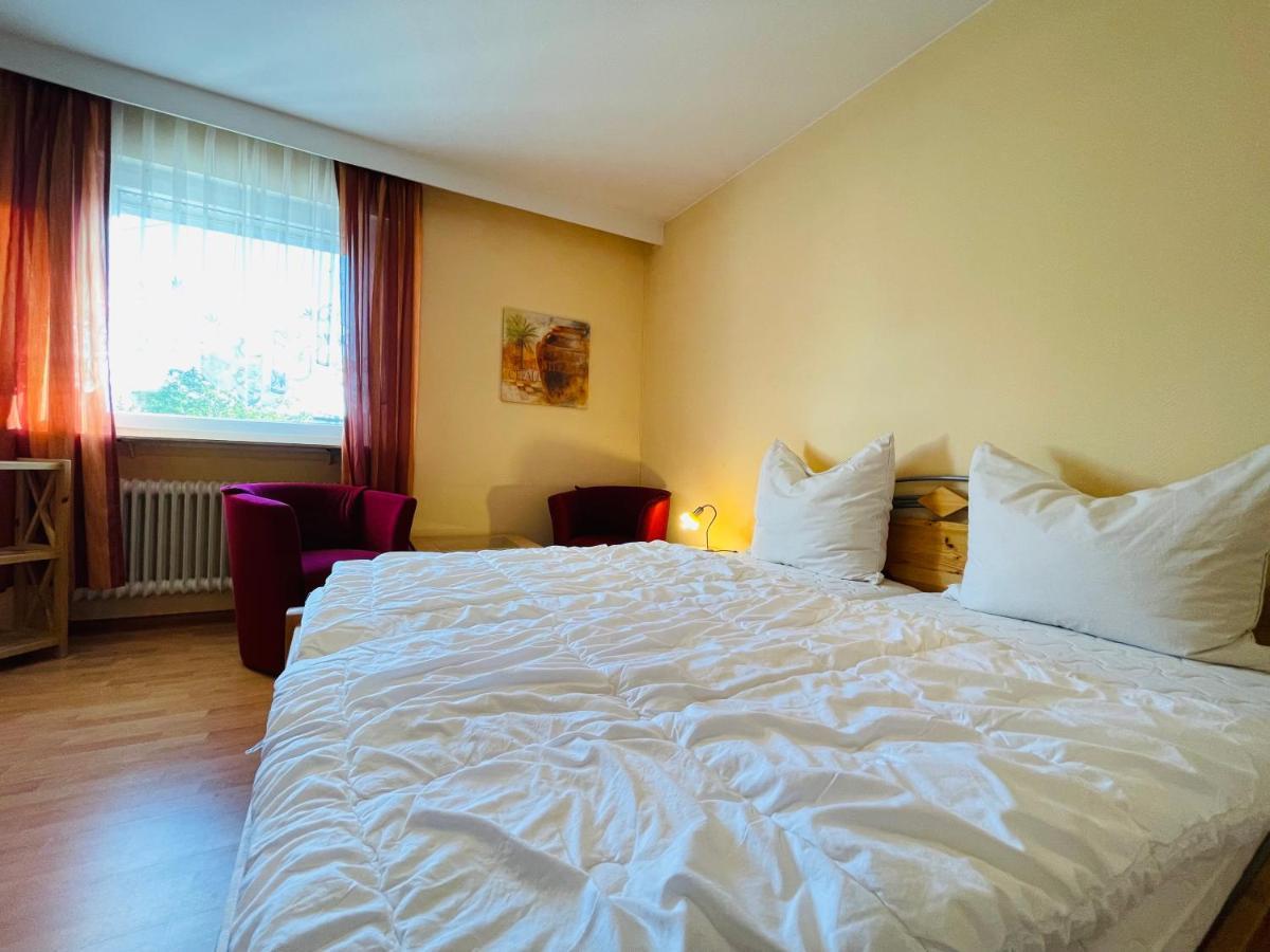 Hotel Ochsen Ortenberg  Екстериор снимка