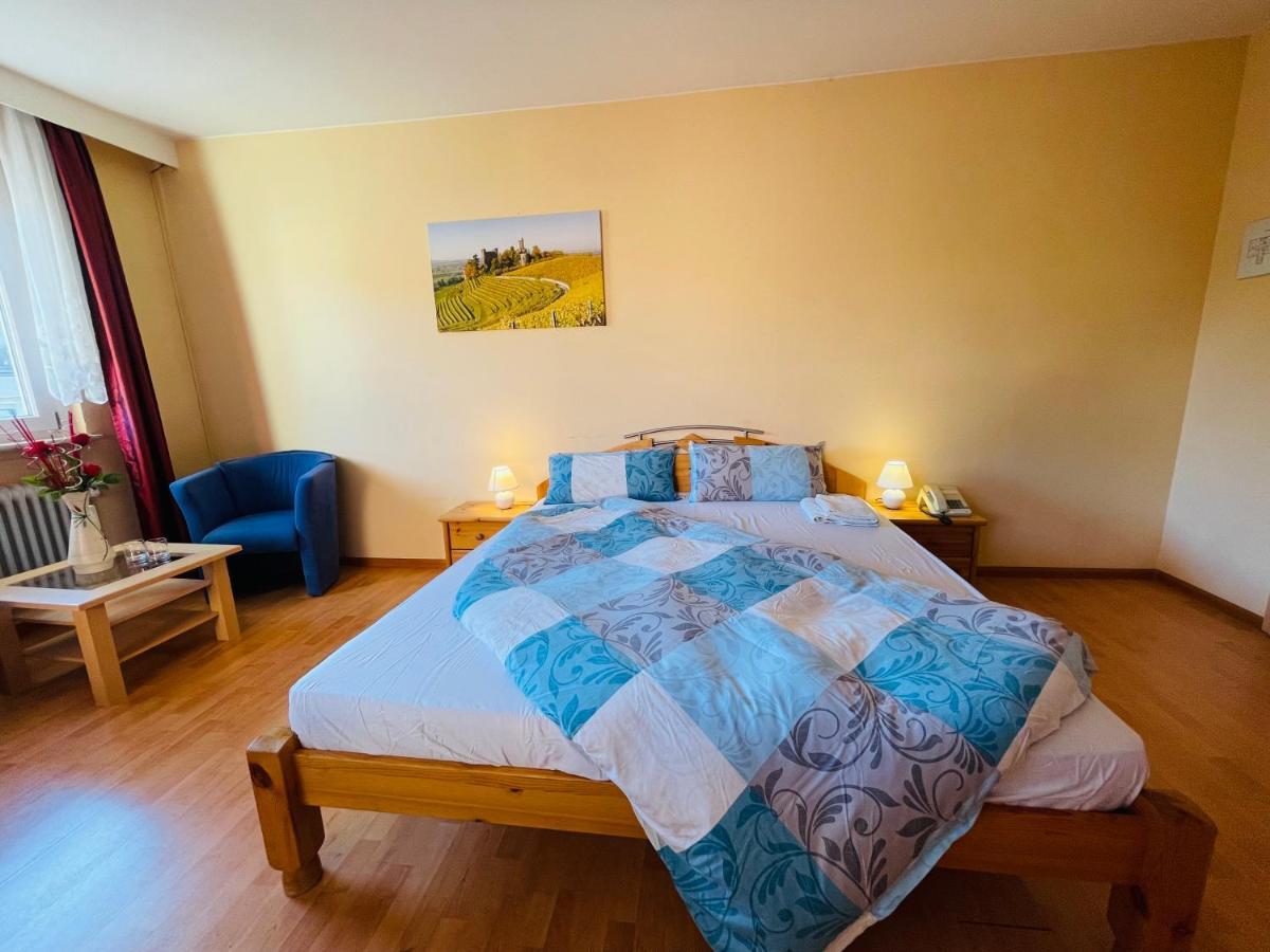 Hotel Ochsen Ortenberg  Екстериор снимка